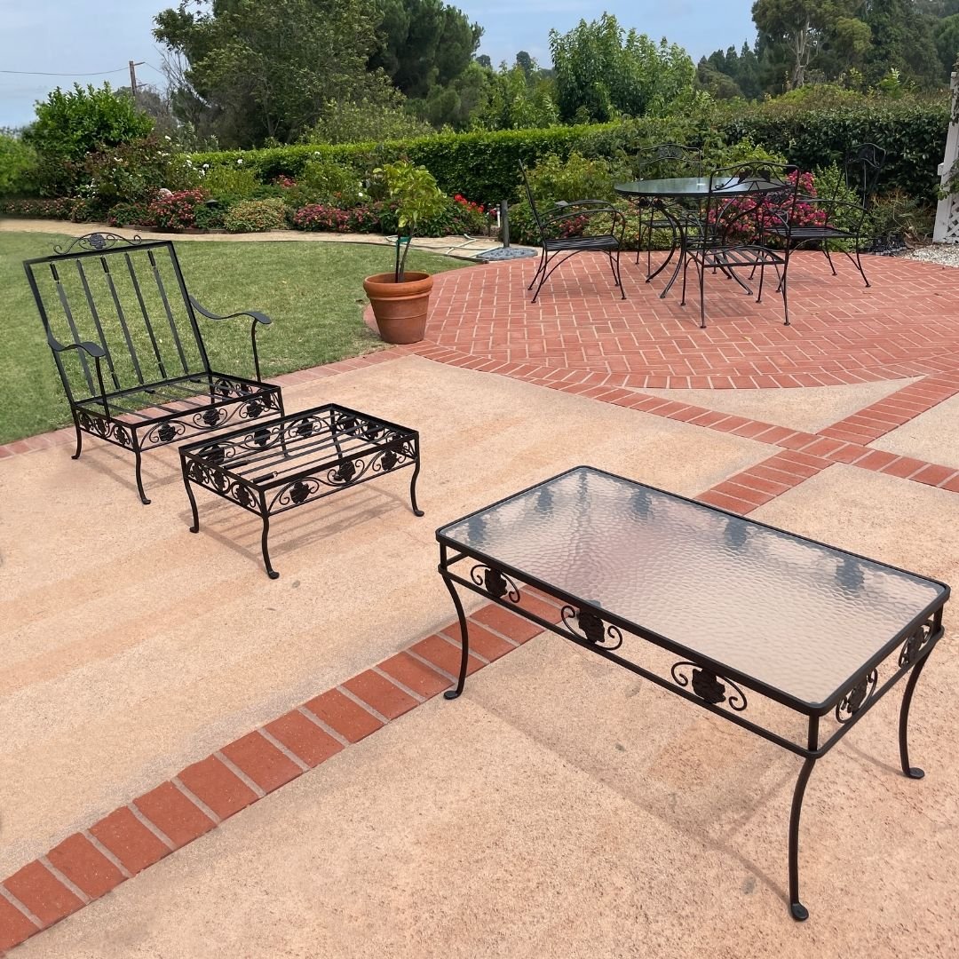 Vintage Outdoor Patio Set after restoration with new black powder coat paint by patio guys